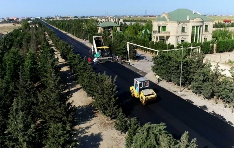 Qala-Şüvəlan qəsəbələrarası avtomobil yolunun yenidən qurulması davam edir VİDEO