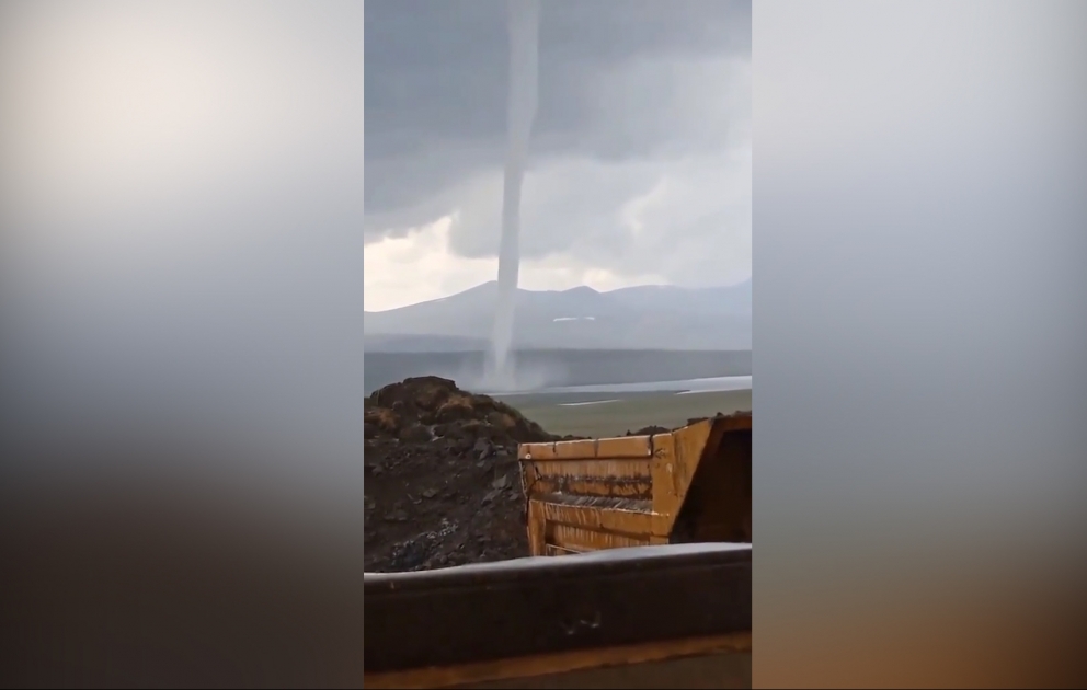 Kəlbəcərdə burulğan-tornado hadisəsi baş verib VİDEO