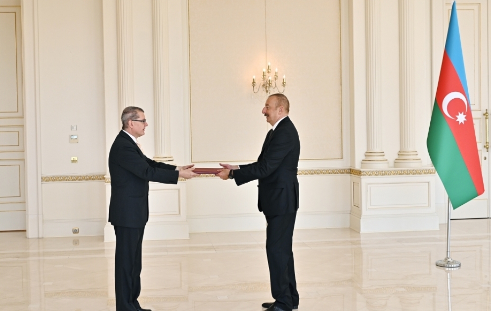 President Ilham Aliyev received credentials of incoming ambassador of Austria VIDEO