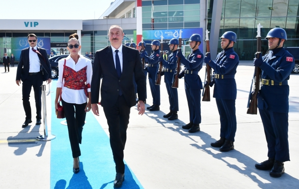 Präsident Ilham Aliyev beendet seinen Arbeitsbesuch in der Republik Türkiye VIDEO