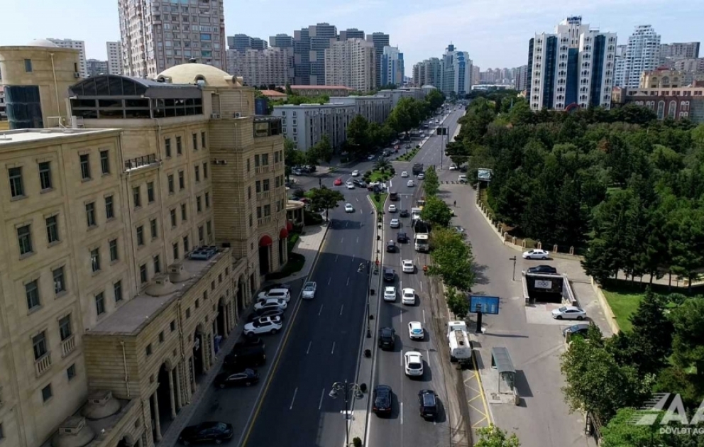 Tbilisi prospektində təmir işləri aparılır FOTO VİDEO