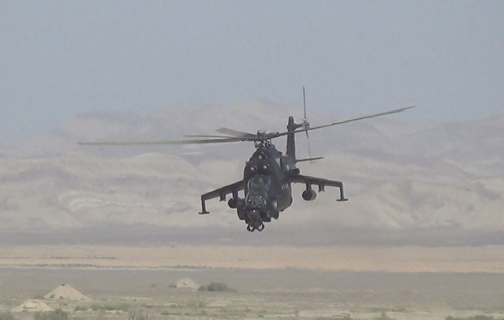 Hərbi Hava Qüvvələrinin helikopter bölmələri ilə təlimlər keçirilib VİDEO