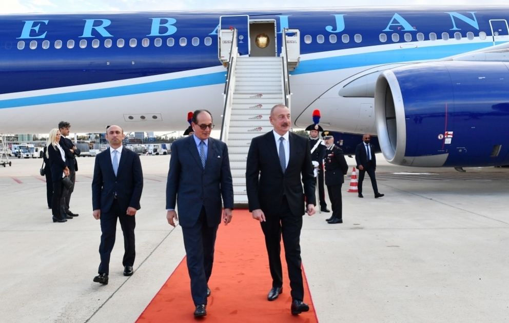 Le président Ilham Aliyev entame une visite de travail en Italie VIDEO