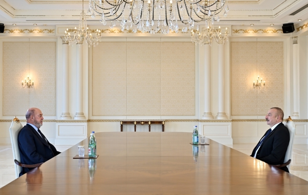 Azərbaycan Prezidenti İlham Əliyev Dünya və Avropa Karate Federasiyasının prezidentini qəbul edib VİDEO