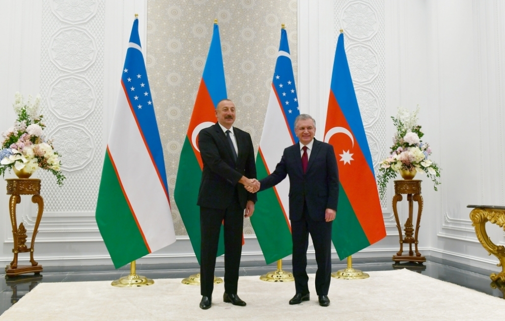President Ilham Aliyev met with President of Uzbekistan Shavkat Mirziyoyev in Samarkand VIDEO