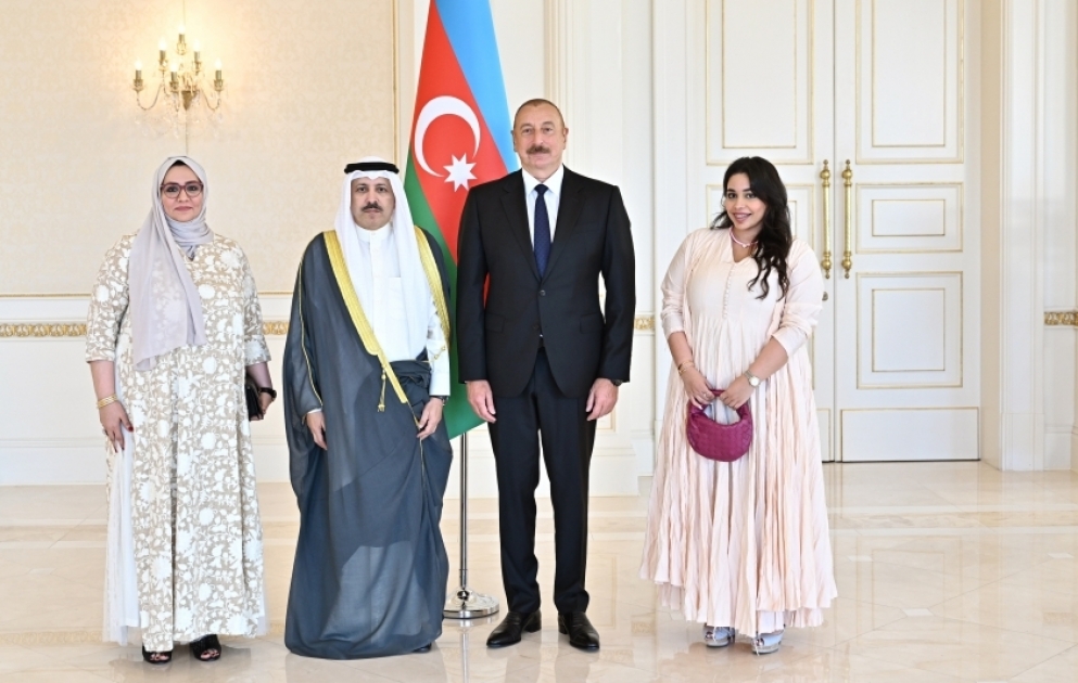 President Ilham Aliyev received credentials of incoming ambassador of Kuwait VIDEO
