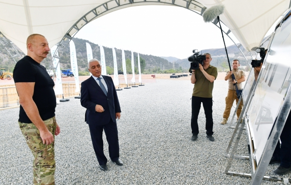 “Laçın” Qovşaq Yarımstansiyasının təməli qoyulub  Prezident İlham Əliyev tədbirdə iştirak edib VİDEO