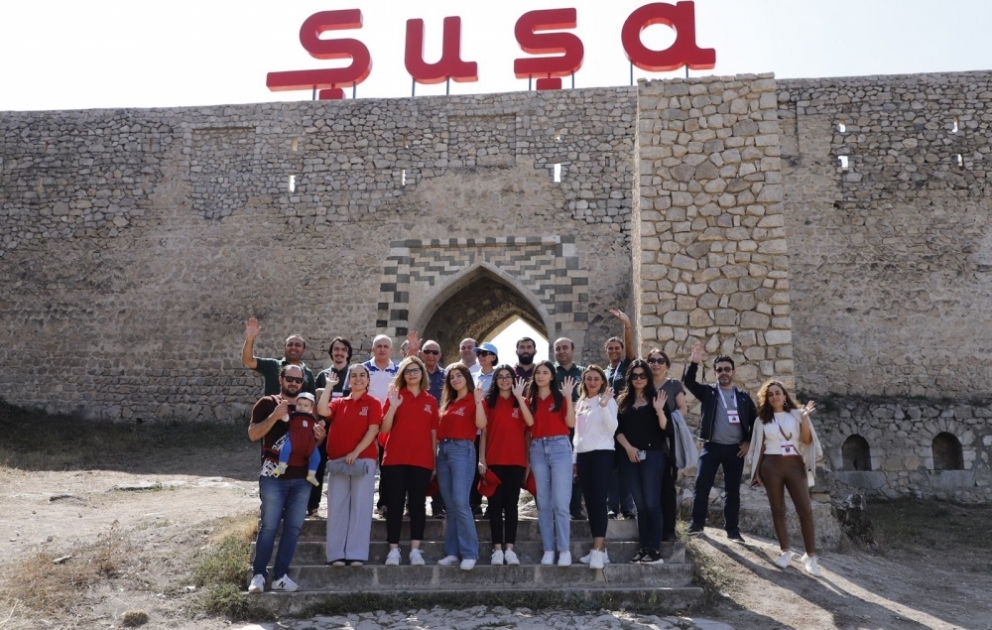 “Shusha Chess 2022” turnirinin iştirakçıları üçün Şuşa şəhərinə ekskursiya təşkil edilib VİDEO