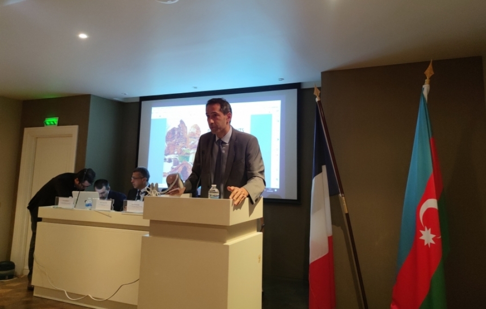 Parisdə “Ermənistanda Azərbaycan xalqının irsinin dağıdılması və tarixi izlərinin silinməsi” mövzusunda konfrans keçirilib VİDEO