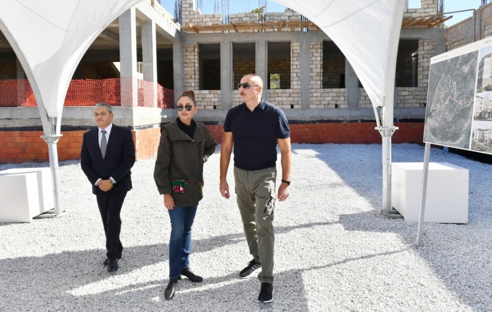 President Ilham Aliyev viewed progress of construction works at building of secondary school No1 in Shusha VIDEO