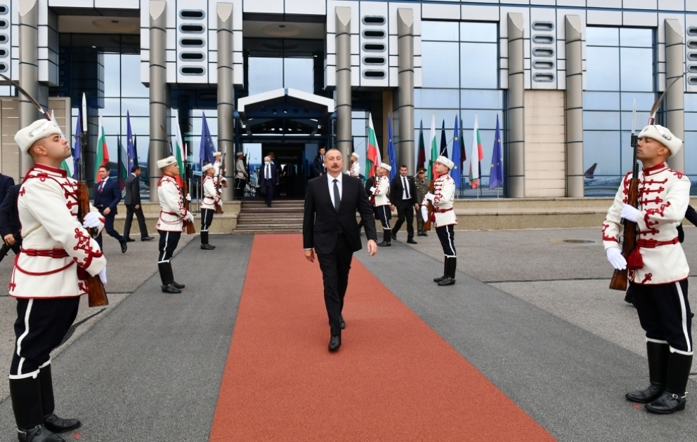 Le président Ilham Aliyev termine sa visite officielle en Bulgarie VIDEO