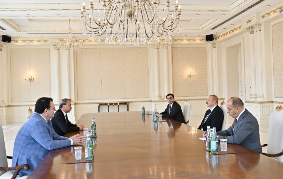 Президент Ильхам Алиев принял президента Международной шахматной федерации ВИДЕО