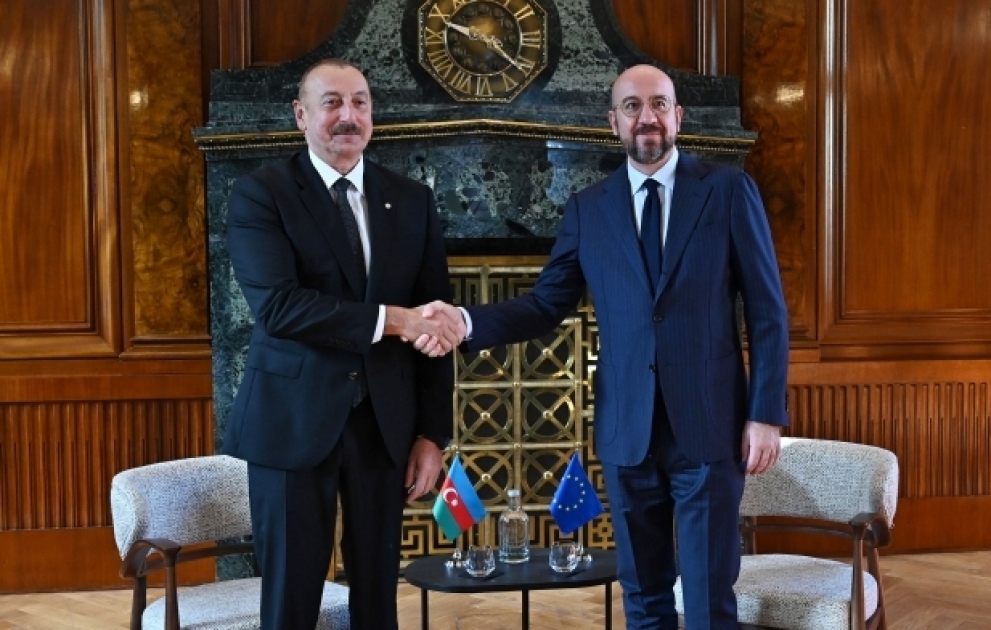 President Ilham Aliyev met with President of European Council in Prague VIDEO