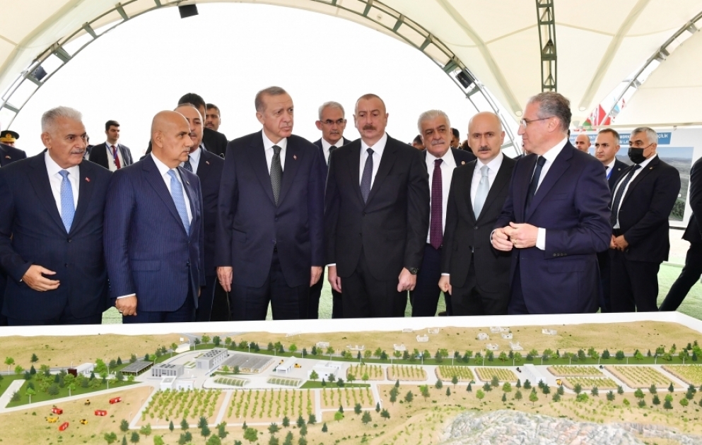 Pose de la première pierre du Complexe de « Centre international de formation forestière Azerbaïdjan-Turquie », «Culture de jeunes plants » et «Forêt de l’amitié»  Les présidents azerbaïdjanais et turc participent à la cérémonie VIDEO