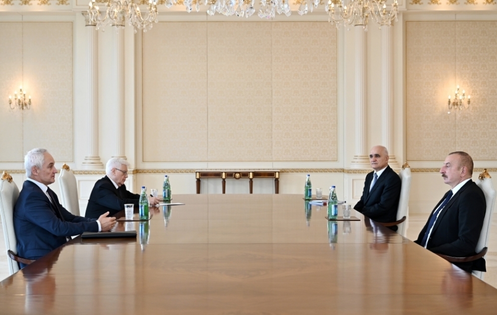 Präsident Ilham Aliyev empfängt ersten stellvertretenden Premierminister Russlands VIDEO