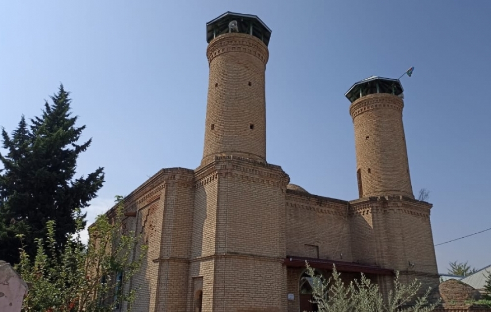 XIX əsrin yadigarı Eyyubağa məscidi FOTO VİDEO