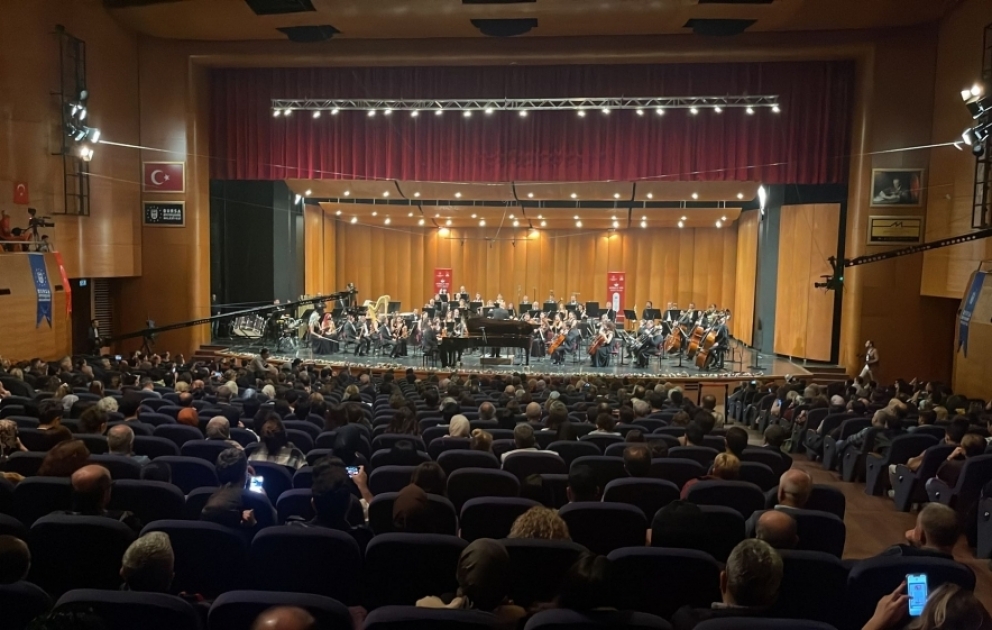 Bursada Fikrət Əmirovun 100 illiyinə həsr olunan möhtəşəm konsert keçirilib VİDEO