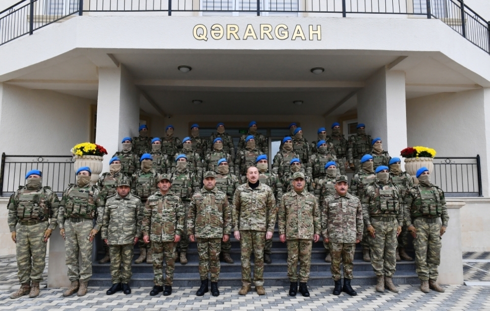 Le président Ilham Aliyev visite un nouveau site militaire dans la région de Fuzouli VIDEO