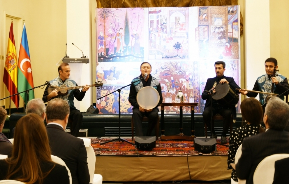 Madriddə Azərbaycan muğamı konserti təşkil olunub VİDEO