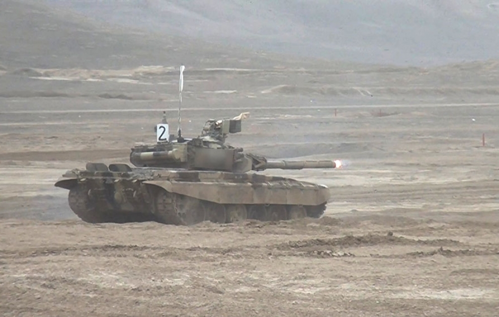 “Ən yaxşı tank bölüyü” adı uğrunda yarış keçirilir VİDEO