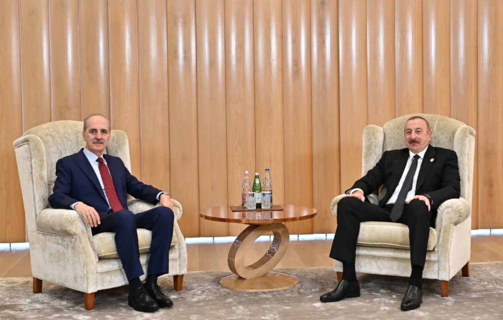Präsident Ilham Aliyev empfängt ersten stellvertretenden Vorsitzenden der Partei für Gerechtigkeit und Entwicklung von Türkiye VIDEO