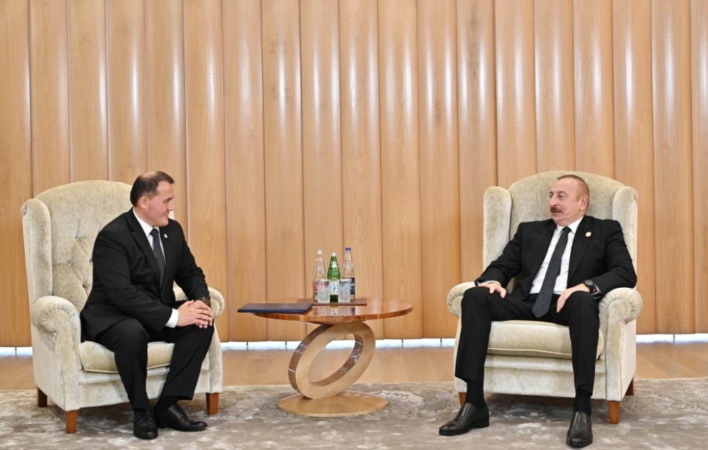 Prezident İlham Əliyev Özbəkistanın Liberal Demokratik Partiyasının İcra Komitəsinin sədrini qəbul edib VİDEO