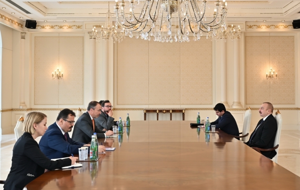 Präsident Ilham Aliyev empfängt EU-Sonderbeauftragten für Südkaukasus VIDEO