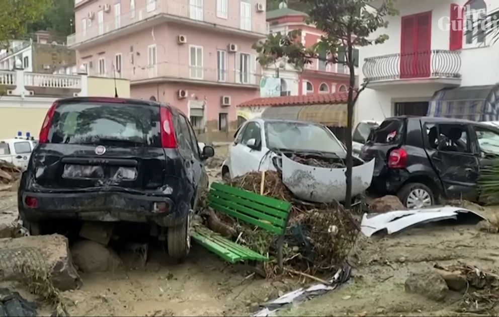 İskiya adasında baş verən sürüşmə nəticəsində ölənlərin sayı yeddi nəfərə çatıb VİDEO