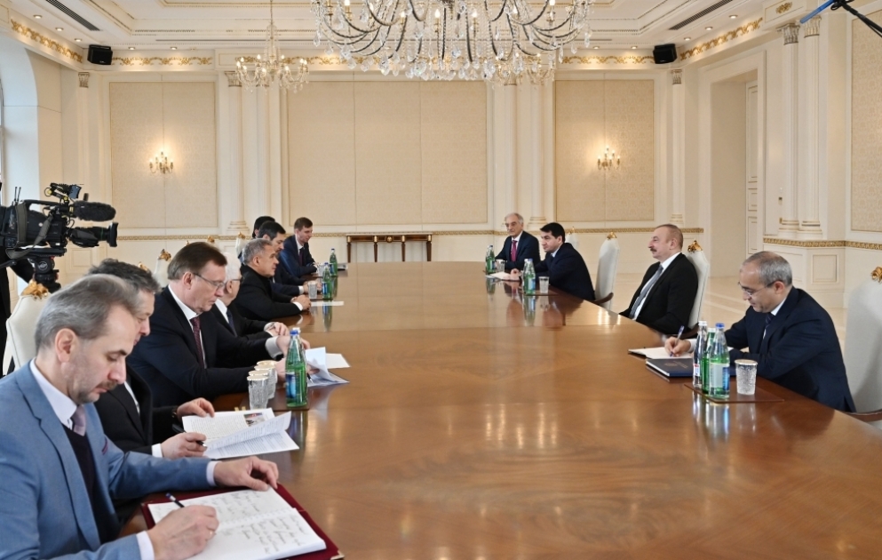 Präsident Ilham Aliyev empfängt Delegation um Präsidenten der russischen Teilrepublik Tatarstan VIDEO