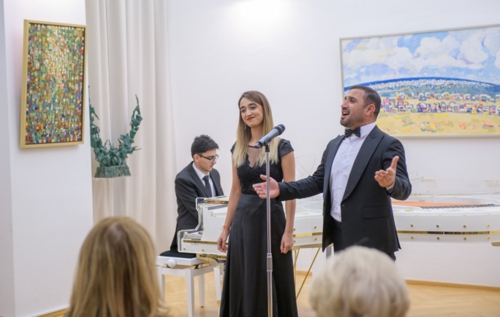 Vyanada Tofiq Quliyev və Emin Sabitoğlunun xatirə konserti keçirilib VİDEO