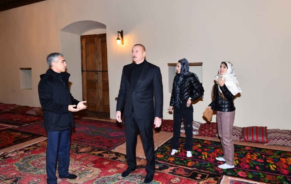 Scheki Khans Moschee- und Friedhofskomplex von der Heydar Aliyev Stiftung restauriert VIDEO