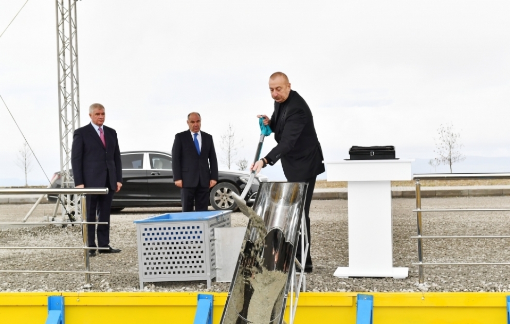 Pose de la première pierre d’une nouvelle usine de l’Agroparc Chéki-Oghouz VIDEO