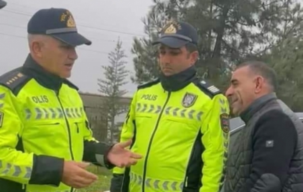 Sabirabadda yol polisinin saxladığı avtomobildən külli miqdarda narkotik götürüldü VİDEO
