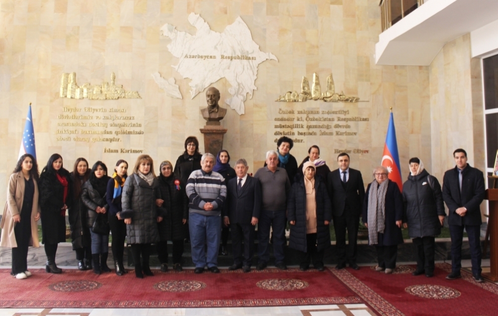 Ulu Öndər Heydər Əliyevin əziz xatirəsi Özbəkistanda da yad edilib VİDEO