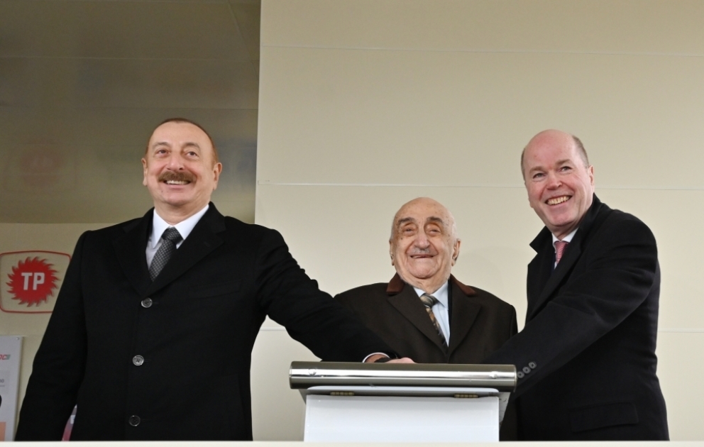 Le président Ilham Aliyev participe à la cérémonie d’envoi à la mer des jackets pour la plateforme «Azéri-Merkezi-Serqi» -  MIS A JOUR VIDEO