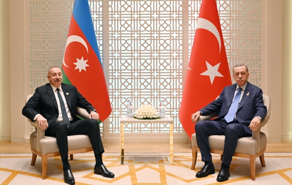 Entretien des présidents Ilham Aliyev et Recep Tayyip Erdogan MIS A JOUR VIDEO