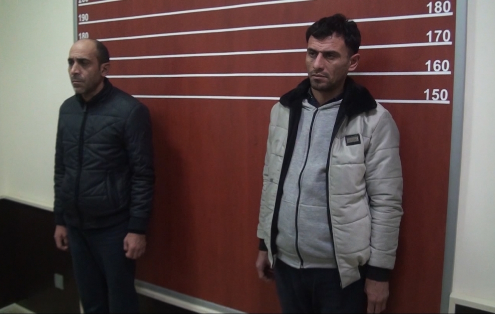 Vətəndaşları saxta avtomobil satışı elanı ilə aldadaraq dələduzluq edən şəxslər saxlanılıblar VİDEO