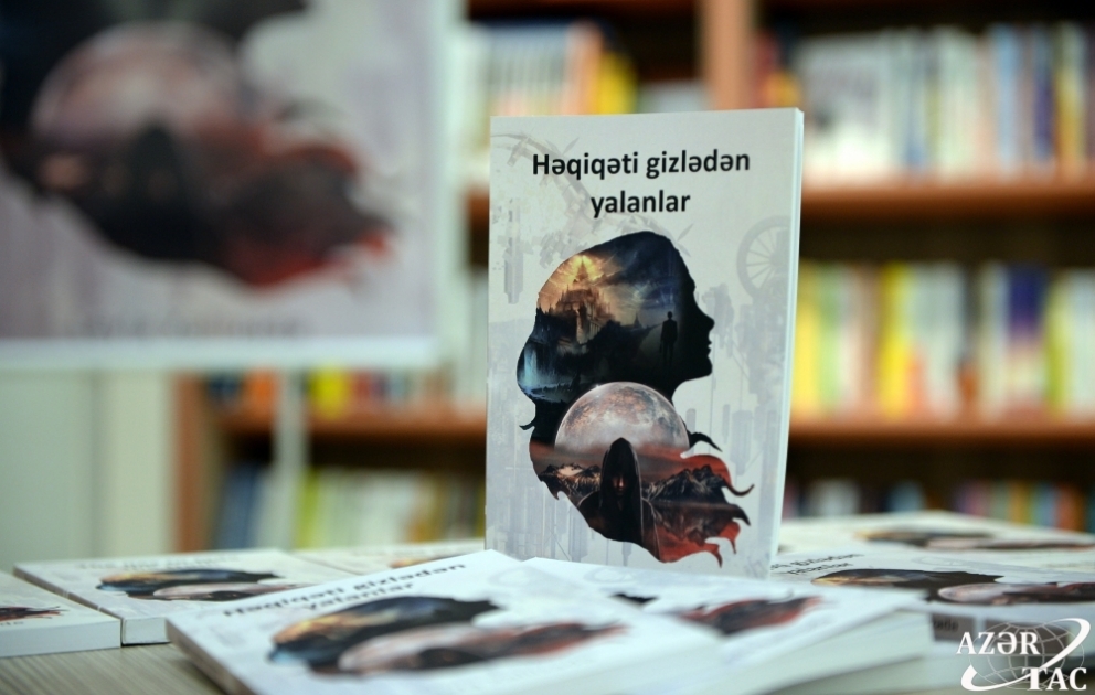 “Həqiqəti gizlədən yalanlar” - Leyla Xəlilzadə ilk kitabını 12 yaşında yazıb VİDEO