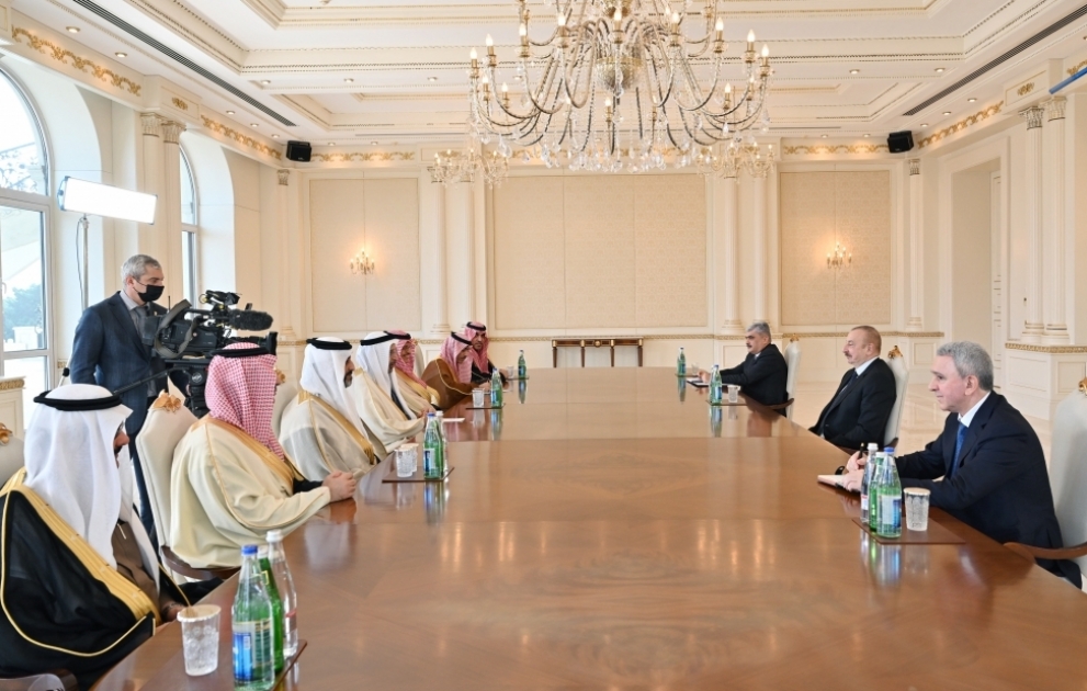 Präsident Ilham Aliyev empfängt Delegation um Investitionsminister von Saudi-Arabien VIDEO