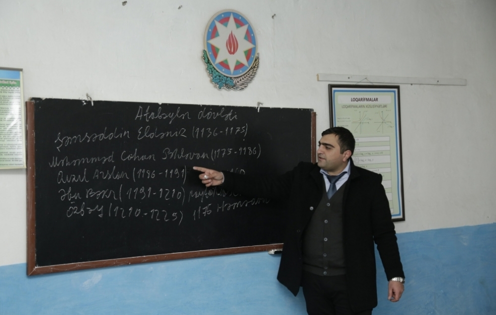 Gənc müəllim: Ən böyük arzum Şuşa və Kəlbəcər məktəblərində dərs deməkdir VİDEO