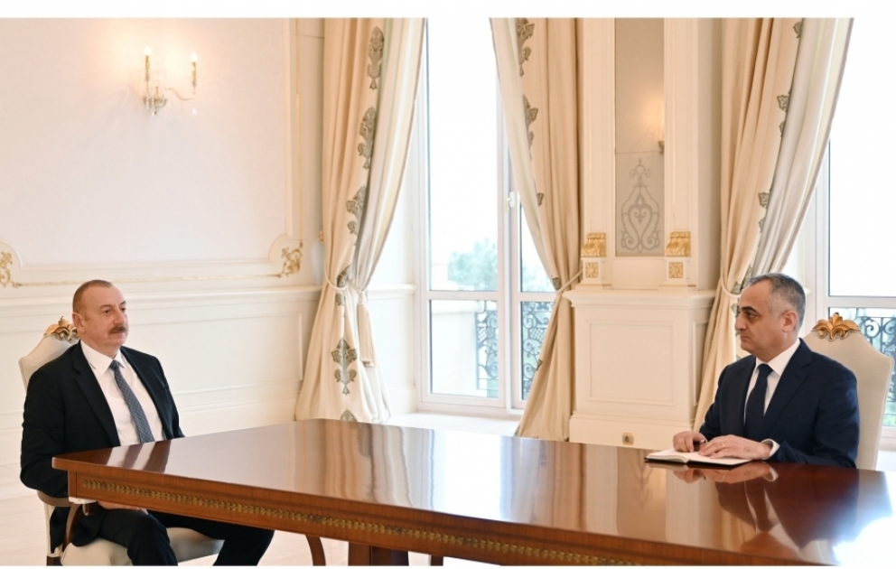 Le président Ilham Aliyev reçoit le représentant plénipotentiaire du président de la République au Nakhtchivan VIDEO