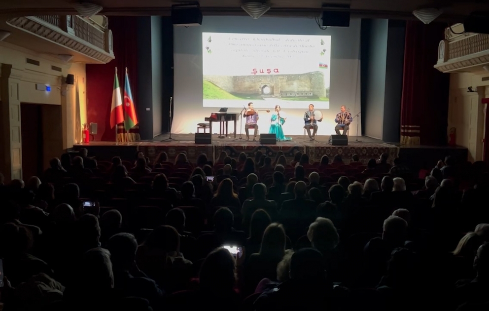 Romada “Şuşa İli”nə həsr olunmuş konsert: “Xarıbülbül” VİDEO