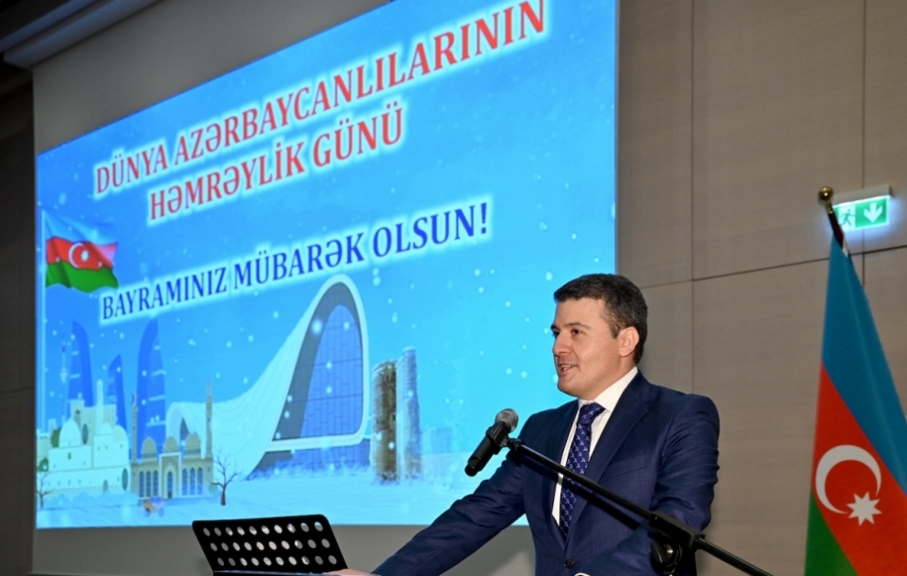 Berlində Dünya Azərbaycanlılarının Həmrəyliyi Günü qeyd olunub VİDEO