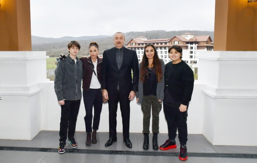Präsident Ilham Aliyev weiht Erholungskomplex in Region Shabran ein VIDEO
