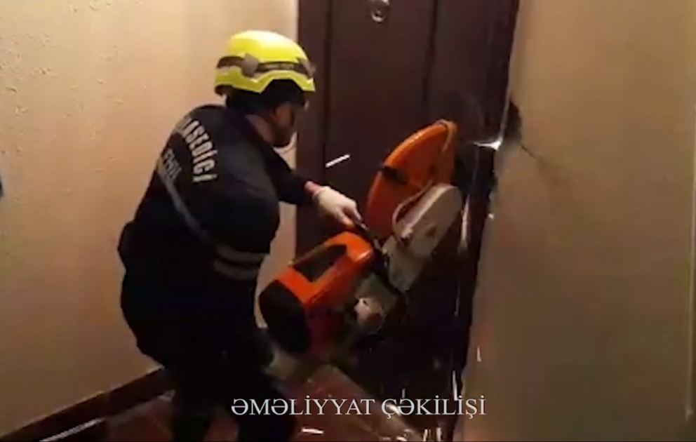 FHN Xətai rayonunda baş verən qətllə bağlı əməliyyat görüntülərini yayıb VİDEO