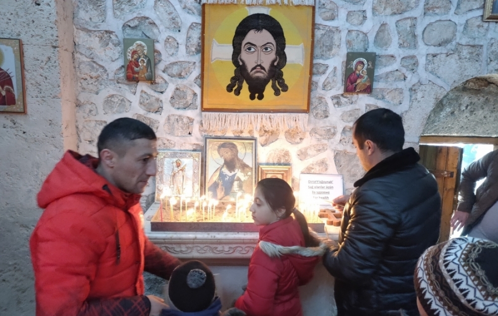 Tolerantlığın kiçik modeli olan Nic qəsəbəsində Milad bayramı qeyd edilib -  FOTO VİDEO
