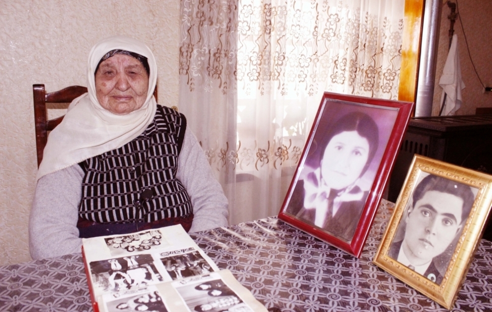 Zəngibasardan olan 90 yaşlı Şövkət nənə ata-baba yurdunu görmək istəyir VİDEO