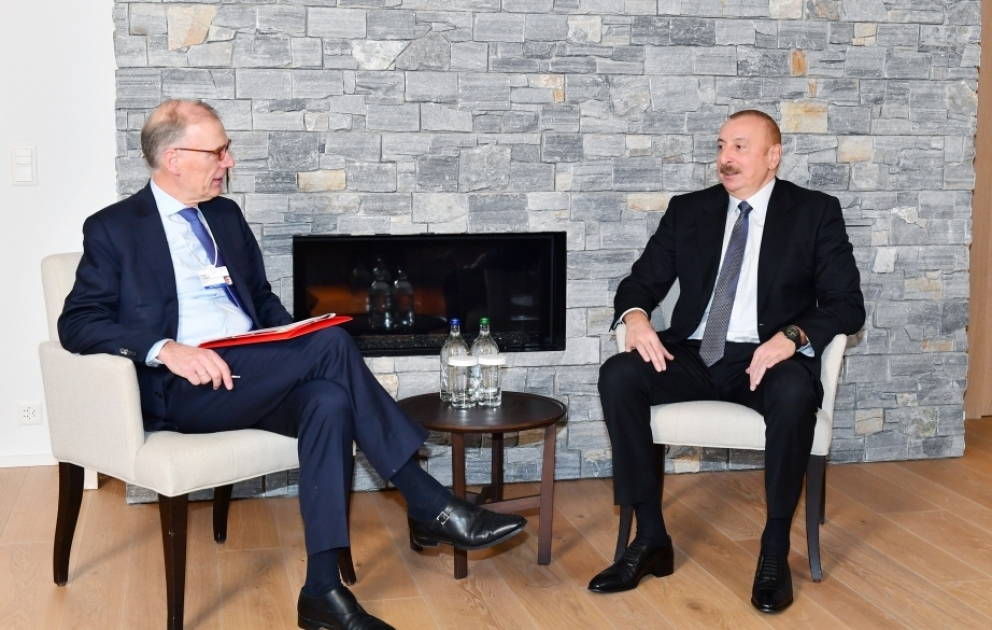 Davos : le président azerbaïdjanais s’entretient avec le PDG du Groupe Carlsberg MIS A JOUR VIDEO