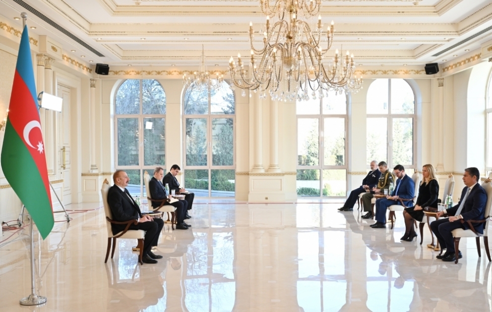 President Ilham Aliyev accepted credentials of incoming ambassador of Greece VIDEO