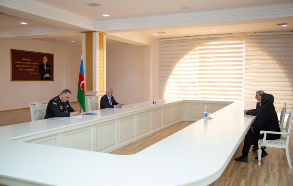 Səfərbərlik və Hərbi Xidmətə Çağırış üzrə Dövlət Xidmətinin rəisi Salyanda vətəndaşlarla görüşüb VİDEO
